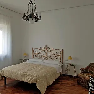 Bed & Breakfast Lumachella