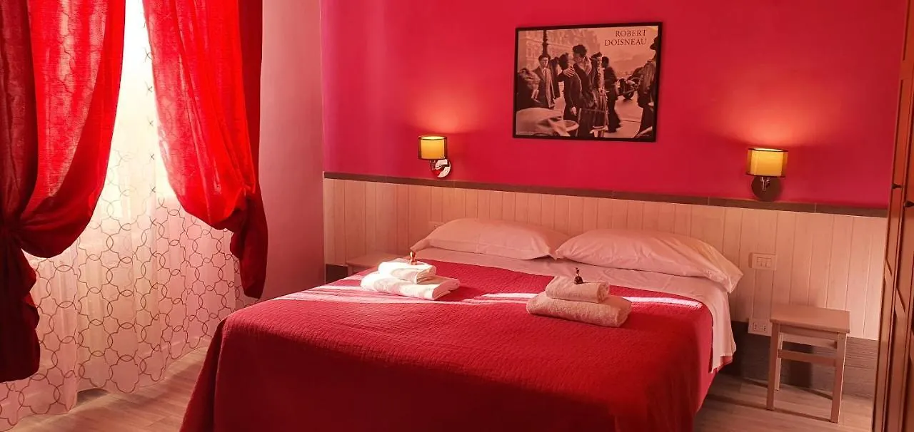 ***  Il Giglio Guest House Florence Italy